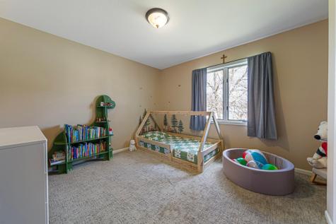 1424 Fairway Drive Faribault MN 55021