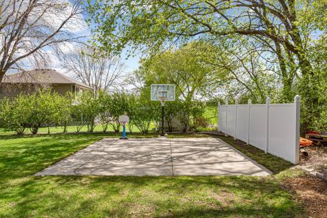 1424 Fairway Drive Faribault MN 55021