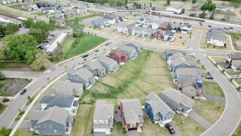 9923 Bluebird Street NW Coon Rapids MN 55433