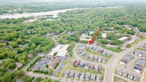 9923 Bluebird Street NW Coon Rapids MN 55433