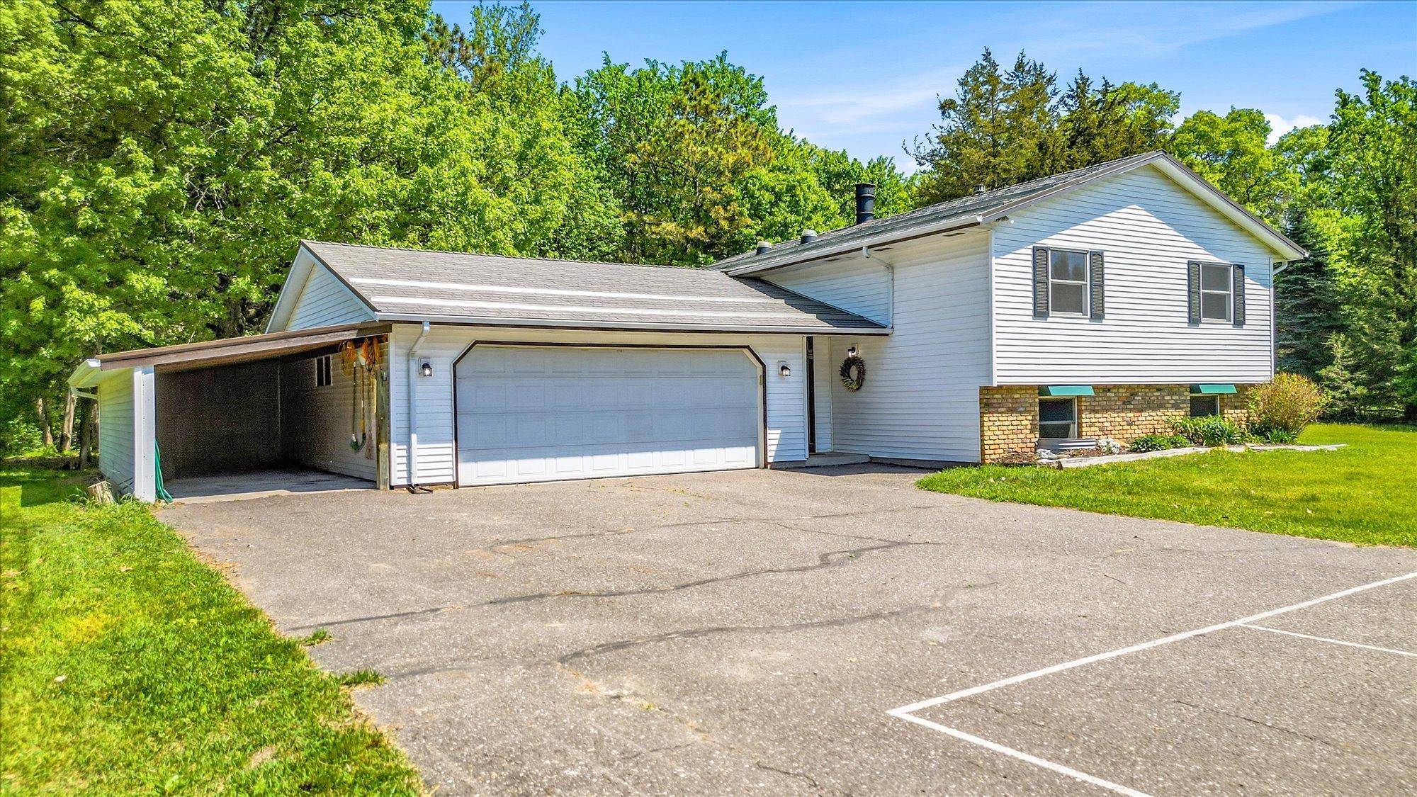 4480 Fawn Lake Drive Stacy MN 55079