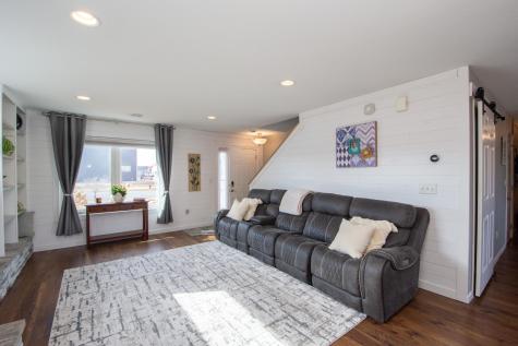 293 Redwood Drive Mapleton ND 58059