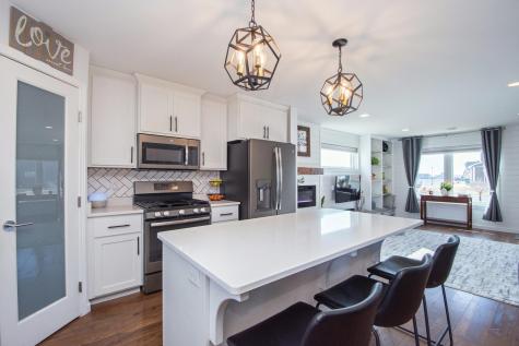 293 Redwood Drive Mapleton ND 58059