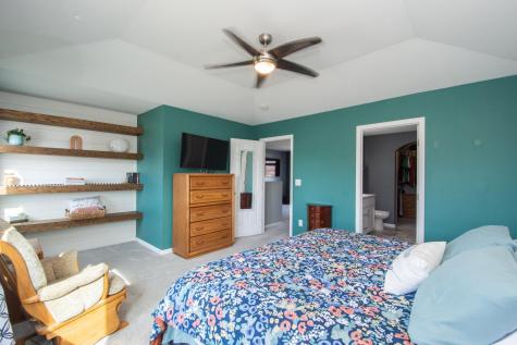 293 Redwood Drive Mapleton ND 58059