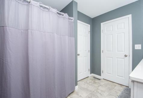 293 Redwood Drive Mapleton ND 58059