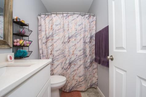 293 Redwood Drive Mapleton ND 58059