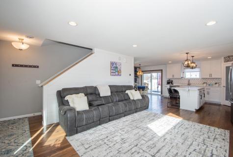 293 Redwood Drive Mapleton ND 58059