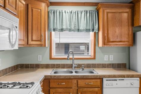30160 Olinda Trail Lindstrom MN 55045