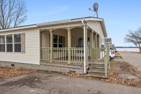 30160 Olinda Trail Lindstrom MN 55045