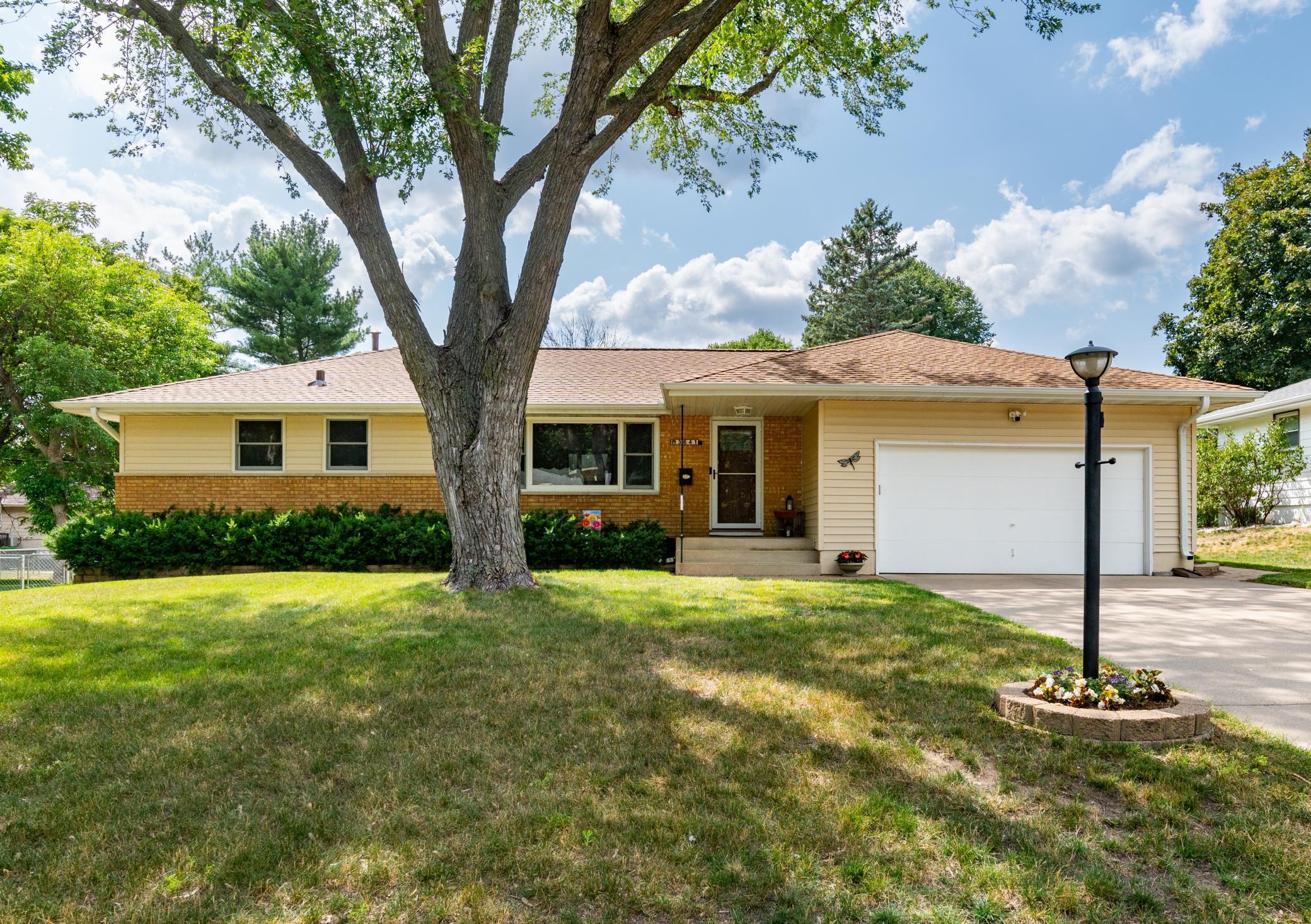 3641 Brunswick Avenue N Crystal MN 55422