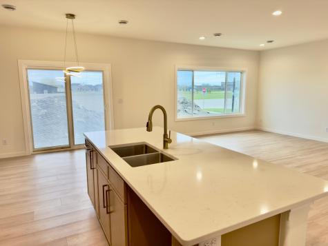 1002 Albert Drive W West Fargo ND 58078