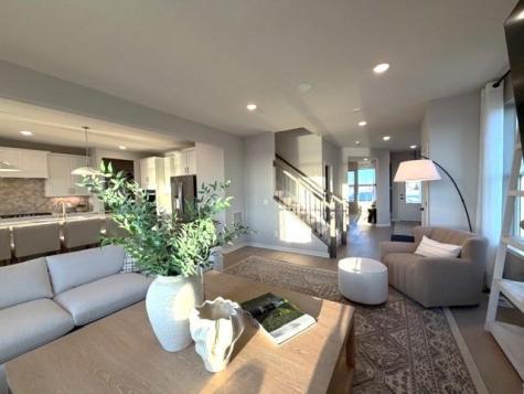 1572 Norbert Lane Shakopee MN 55379