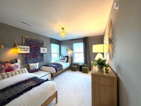 1572 Norbert Lane Shakopee MN 55379