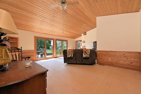 24147 Maple Drive W Bovey MN 55709