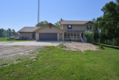 24147 Maple Drive W Bovey MN 55709