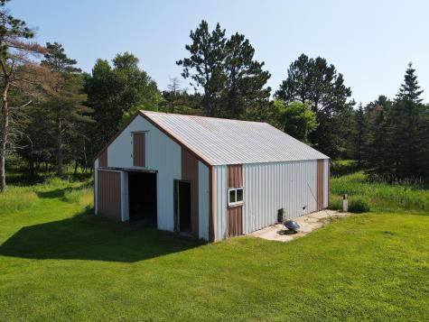 24147 Maple Drive W Bovey MN 55709
