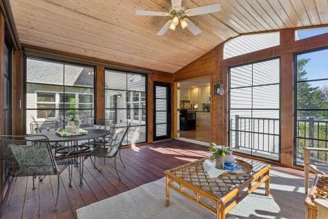 17815 32nd Place N Plymouth MN 55447