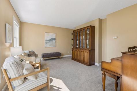 17815 32nd Place N Plymouth MN 55447