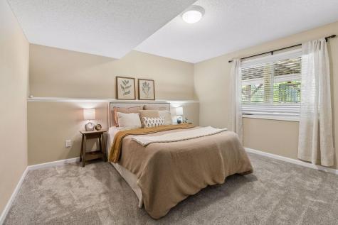 17815 32nd Place N Plymouth MN 55447