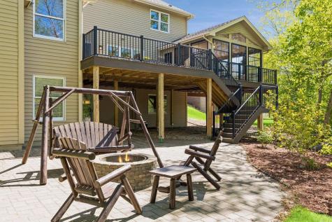 17815 32nd Place N Plymouth MN 55447