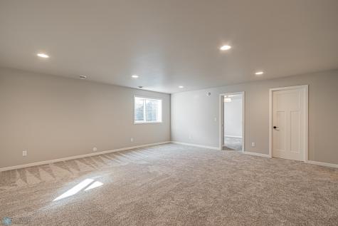5868 Ellis Drive W Horace ND 58047