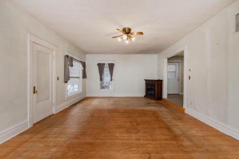 506 4th Avenue SW Valley City ND 58072