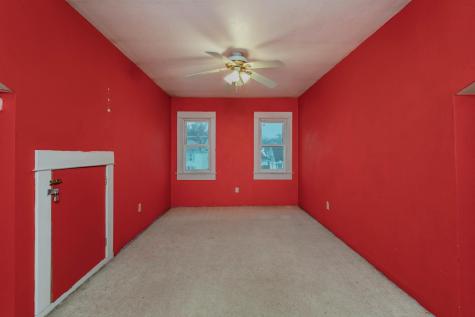 506 4th Avenue SW Valley City ND 58072