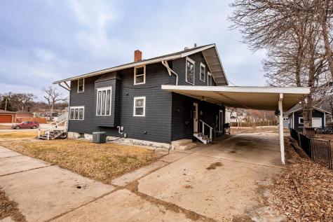 506 4th Avenue SW Valley City ND 58072