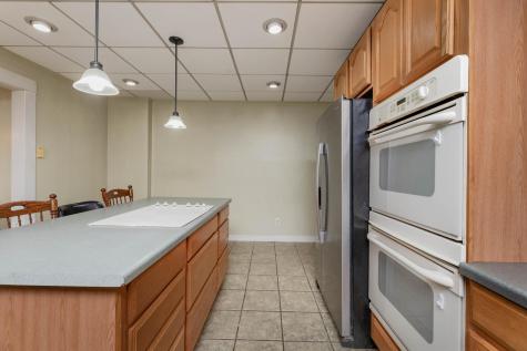 506 4th Avenue SW Valley City ND 58072