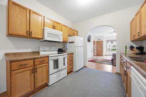 1810 5th Avenue S Fargo ND 58103