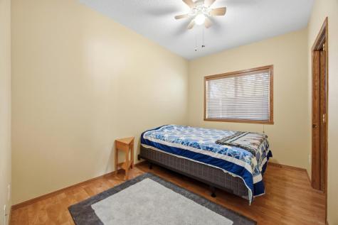 1810 5th Avenue S Fargo ND 58103