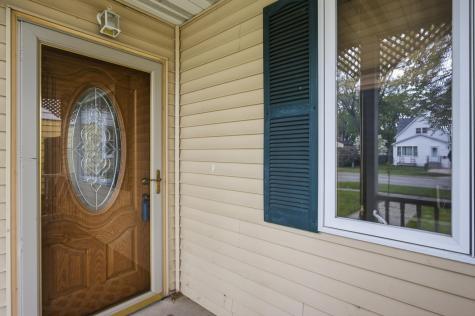 1810 5th Avenue S Fargo ND 58103