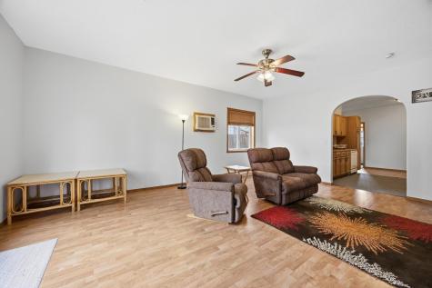 1810 5th Avenue S Fargo ND 58103
