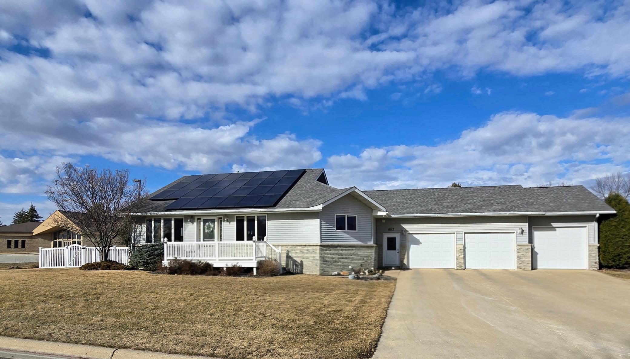 807 8th Street SW Pipestone MN 56164