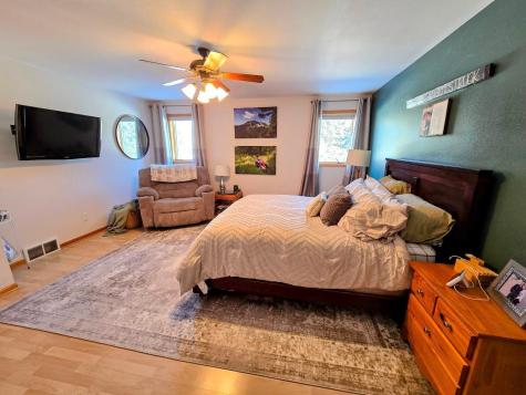 807 8th Street SW Pipestone MN 56164
