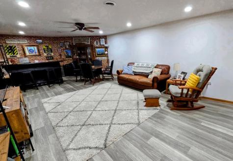 807 8th Street SW Pipestone MN 56164