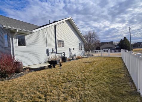 807 8th Street SW Pipestone MN 56164