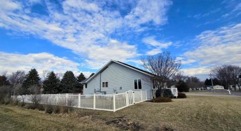 807 8th Street SW Pipestone MN 56164