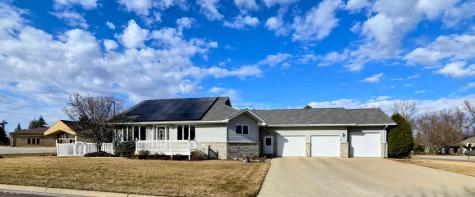 807 8th Street SW Pipestone MN 56164
