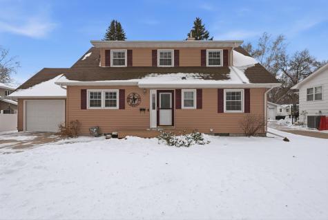 1109 13th Avenue SW Willmar MN 56201