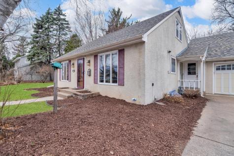 477 Idaho Avenue E Saint Paul MN 55130