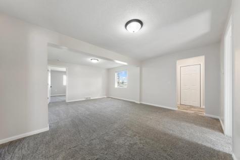 508 20th Street NW Faribault MN 55021