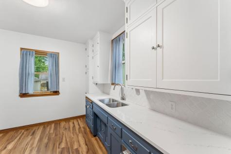 4346 Sheridan Avenue N Minneapolis MN 55412