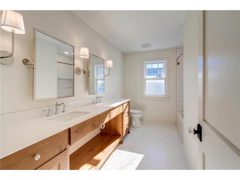 Tbb 403 (To Be Built) College Street Northfield MN 55057