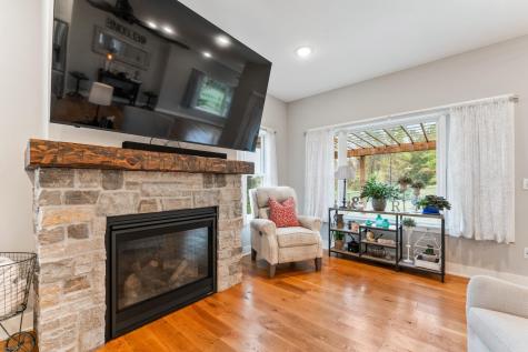 1009 Marion Court NE Montgomery MN 56069