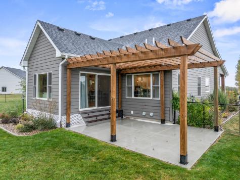 1009 Marion Court NE Montgomery MN 56069