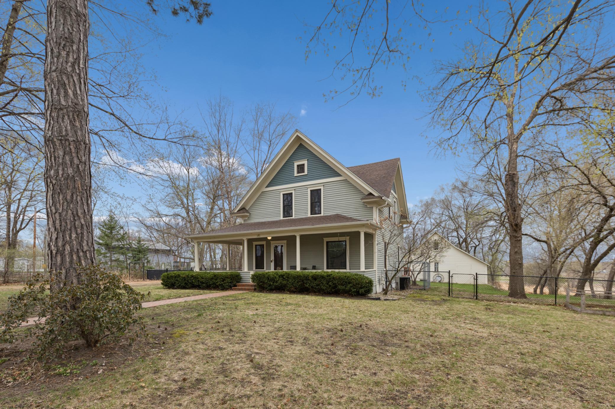 101 Jackson Avenue SW Watertown MN 55388