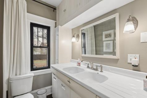 101 Jackson Avenue SW Watertown MN 55388