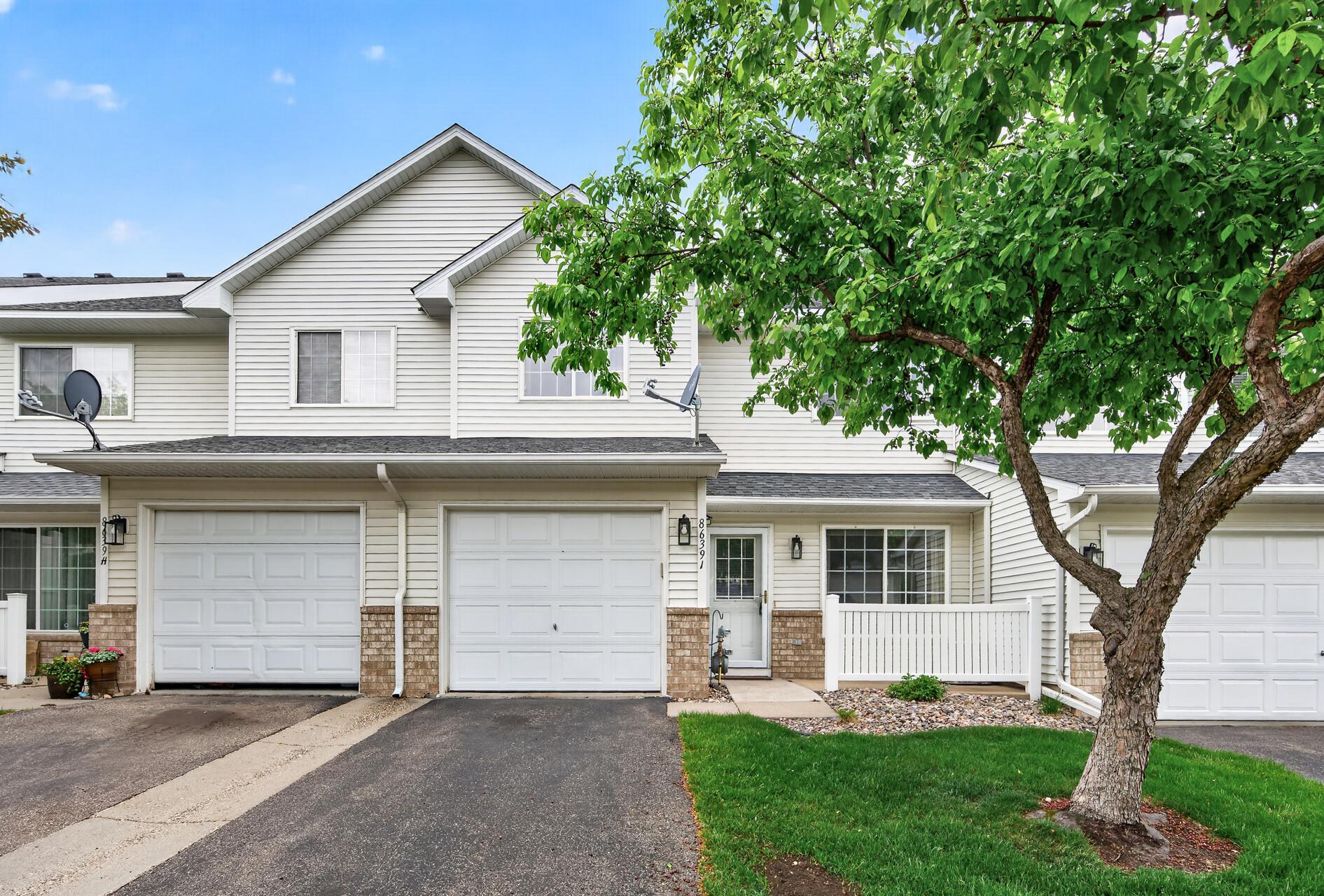8639 Quarry Ridge Lane Woodbury MN 55125