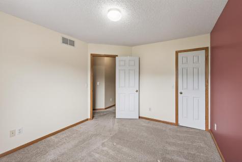 8639 Quarry Ridge Lane Woodbury MN 55125